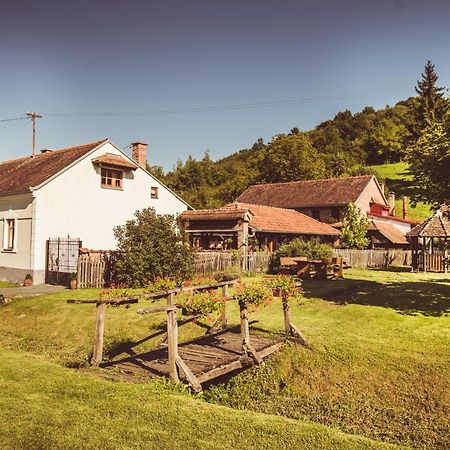 منزل الضيف Pavlovci  في Country House Tunjina Kuca Stara Kapela المظهر الخارجي الصورة