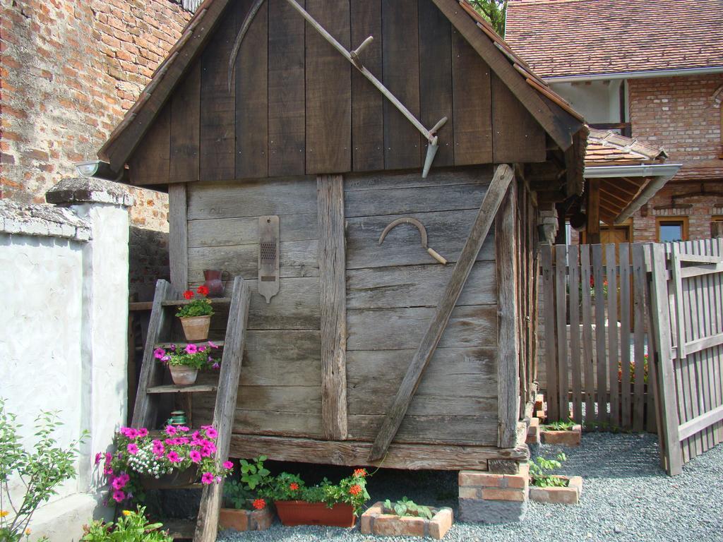 منزل الضيف Pavlovci  في Country House Tunjina Kuca Stara Kapela المظهر الخارجي الصورة